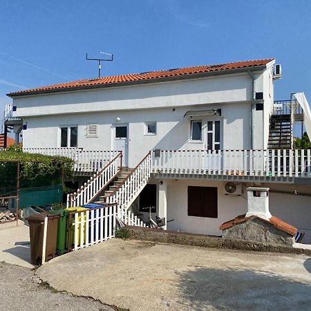 Apartment Ivana 克尔克 外观 照片