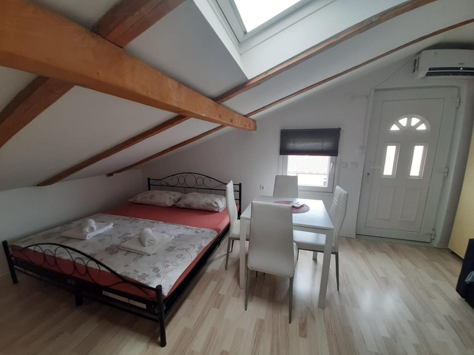 Apartment Ivana 克尔克 客房 照片